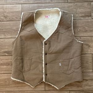 Levi's Brown Sherpa-Lined Vest